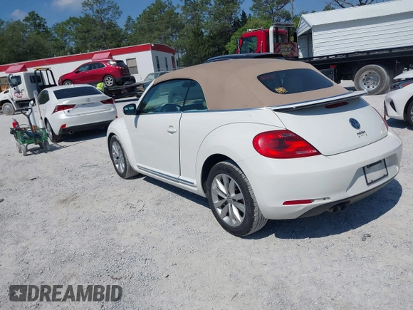 2013 Volkswagen Beetle 2.5L with VIN 3VW5P7AT3DM811617, listed as a IAAI auction lot 42055769 with 93,810 mi miles and . Bid and sale history available at DreamBid. Image 3.