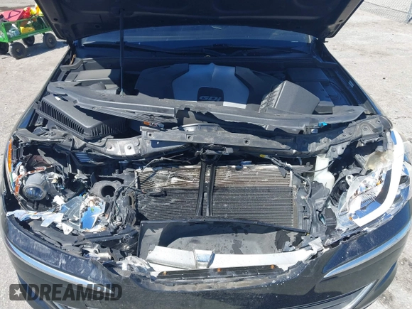 2013 Hyundai Genesis 3.8L with VIN KMHGC4DD7DU256396, listed as a IAAI auction lot 41839540 with 90,105 mi miles. Bid and sale history available at carsss.com. Image 10.