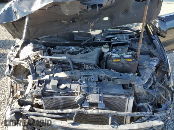 2019 Nissan Rogue SV with VIN KNMAT2MTXKP514105, listed as a Copart auction lot 55352235 with 134,738 mi miles and Salvage title. Bid and sale history available at DreamBid. Image 12.