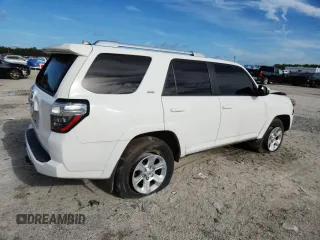 2017 Toyota 4Runner SR5 with VIN JTEZU5JR2H5164723, listed as a Copart auction lot 62733325 with 135,353 mi miles and Salvage title. Bid and sale history available at DreamBid. Image 3.