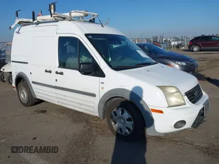 2013 Ford Transit Connect XLT с VIN NM0LS7BN7DT135244, выставлен на аукционе IAAI как лот 40942874 с пробегом 80 592 миль миль и . История ставок и продаж доступна на DreamBid. Изображение 1.
