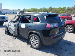 2019 Jeep Cherokee Latitude with VIN 1C4PJMCB4KD253334, listed as a IAAI auction lot 41865339 with Not provided miles and . Bid and sale history available at DreamBid. Image 3.