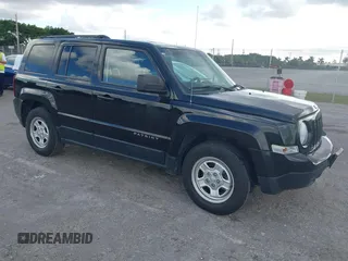 2013 Jeep Patriot Sport z VIN 1C4NJPBB5DD169598, wystawiony jako IAAI lot #41134731 z przebiegiem 107 326 mil mil oraz . Historia ofert i sprzedaży dostępna na DreamBid. Obrazek 1.