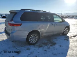 2017 Toyota Sienna XLE with VIN 5TDDZ3DC7HS153013, listed as a Copart auction lot 41402205 with 89,466 mi miles and Salvage title. Bid and sale history available at DreamBid. Image 3.