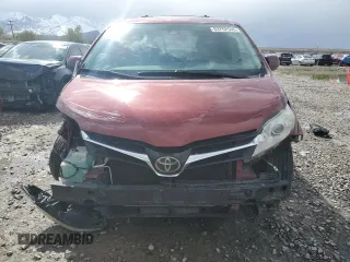 2018 Toyota Sienna LE Auto Access Seat with VIN 5TDKZ3DC1JS908055, listed as a Copart auction lot 53752545 with Not Provided miles and Salvage Title. Bid and sale history available at DreamBid. Image 5.