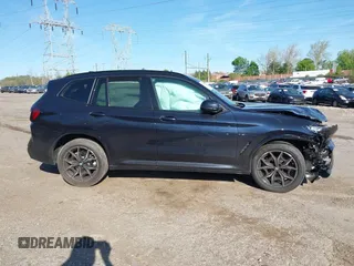 2024 BMW X3 xDrive30i z VIN 5UX53DP08R9V36583, wystawiony jako IAAI lot #42128986 z przebiegiem 9 mil mil oraz . Historia ofert i sprzedaży dostępna na DreamBid. Obrazek 14.