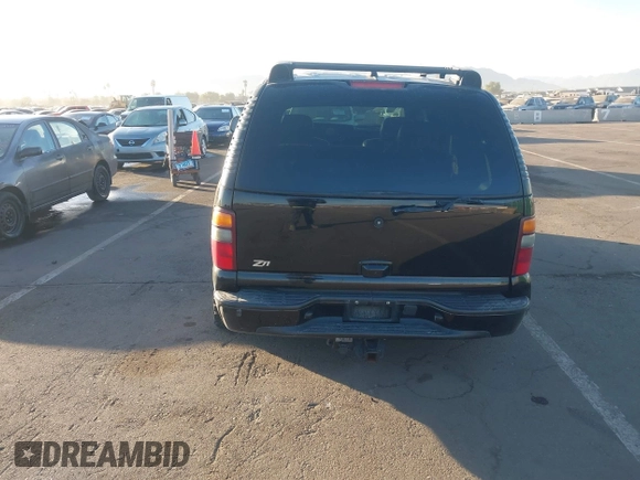 2002 Chevrolet Tahoe Z71 with VIN 1GNEK13T72R259229, listed as a IAAI auction lot 41074268 with 24,206 mi miles. Bid and sale history available at carsss.com. Image 15.