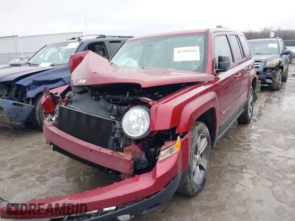 2016 Jeep Patriot Latitude with VIN 1C4NJRFB8GD737806, listed as a IAAI auction lot 41509880 with 87,111 mi miles. Bid and sale history available at carsss.com. Image 18.