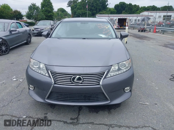 2015 Lexus ES 330 z VIN JTHBK1GG6F2153506, wystawiony jako IAAI lot #42357576 z przebiegiem 142 795 mil mil oraz . Historia ofert i sprzedaży dostępna na DreamBid. Obrazek 12.