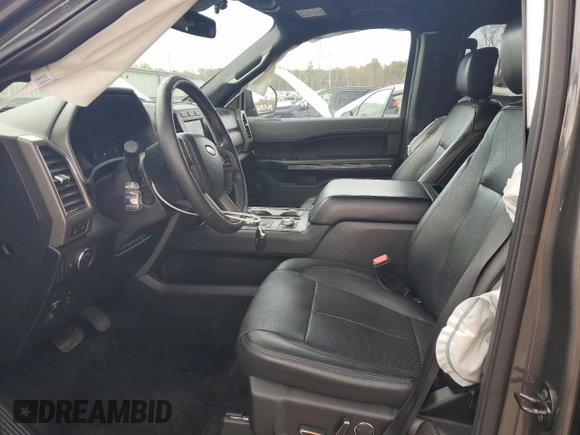 2018 Ford Expedition Max XLT with VIN 1FMJK1JT4JEA48274, listed as a Copart auction lot 53175005 with 132,477 mi miles and Salvage Title. Bid and sale history available at DreamBid. Image 7.