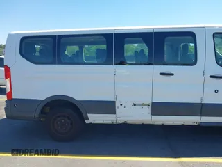 2015 Ford Transit XL z VIN 1FBZX2ZM5FKA37860, wystawiony jako IAAI lot #42059536 z przebiegiem 146 928 mil mil oraz . Historia ofert i sprzedaży dostępna na DreamBid. Obrazek 19.