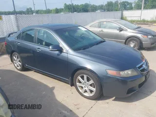 2004 Acura TSX with VIN JH4CL96834C037505, listed as a IAAI auction lot 42580470 with 207,472 mi miles and . Bid and sale history available at DreamBid. Image 1.
