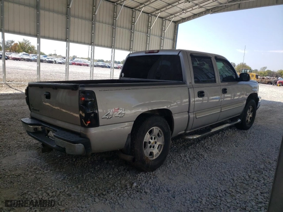 2006 Chevrolet Silverado 1500 LT2 with VIN 2GCEK13T661173885, listed as a Copart auction lot 75325984 with 269,672 mi miles and Salvage Title. Bid and sale history available at carsss.com. Image 3.