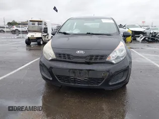 2013 Kia Rio LX with VIN KNADM5A35D6302623, listed as a IAAI auction lot 41626083 with 114,132 mi miles. Bid and sale history available at carsss.com. Image 12.