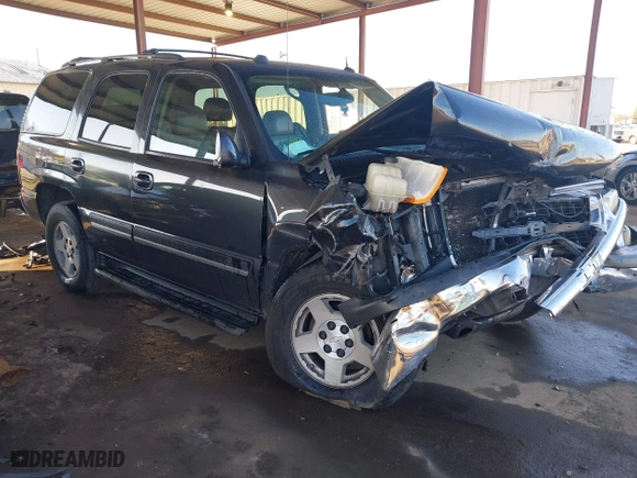 2005 Chevrolet Tahoe LT with VIN 1GNEC13T75R199762, listed as a IAAI auction lot 41301677 with 152,300 mi miles. Bid and sale history available at carsss.com. Image 1.