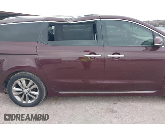 2018 Kia Sedona SX-L with VIN KNDME5C13J6376288, listed as a IAAI auction lot 40947775 with 94,476 mi miles. Bid and sale history available at carsss.com. Image 13.