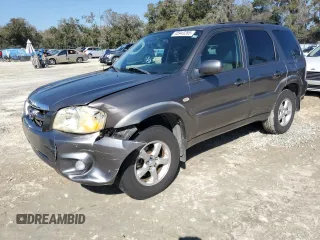 2006 Mazda Tribute S with VIN 4F2YZ041X6KM24035, listed as a Copart auction lot 45943285 with 105,040 mi miles and Salvage Title. Bid and sale history available at carsss.com. Image 1.