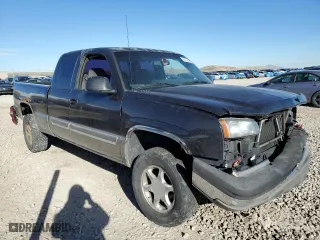 2003 Chevrolet Silverado 1500 LS with VIN 1GCEK19T43E111323, listed as a Copart auction lot 50253505 with 214,173 mi miles and Clean Title. Bid and sale history available at carsss.com. Image 4.