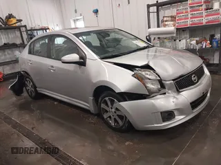 2012 Nissan Sentra S z VIN 3N1AB6AP1CL621898, wystawiony jako IAAI lot #42378952 z przebiegiem 123 379 mil mil oraz . Historia ofert i sprzedaży dostępna na DreamBid. Obrazek 1.
