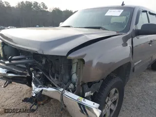 2012 GMC Sierra 1500 SLE with VIN 3GTP2VE7XCG307879, listed as a IAAI auction lot 41792738 with 198,046 mi miles. Bid and sale history available at carsss.com. Image 6.