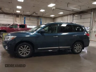 2014 Nissan Pathfinder SL z VIN 5N1AR2MM7EC612801, wystawiony jako IAAI lot #42048907 z przebiegiem 106 234 mil mil oraz . Historia ofert i sprzedaży dostępna na DreamBid. Obrazek 14.