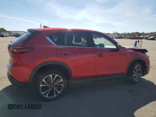 2022 Mazda CX-5 2.5 S Premium Package with VIN JM3KFBDM5N1569337, listed as a Copart auction lot 47437625 with 31,504 mi miles and Salvage Title. Bid and sale history available at carsss.com. Image 3.