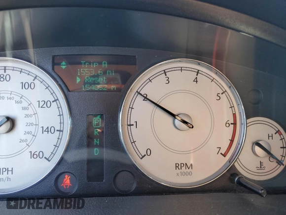 2005 Chrysler 300 C with VIN 2C3AA63H15H674199, listed as a Copart auction lot 47628215 with 154,052 mi miles and Salvage Title. Bid and sale history available at DreamBid. Image 9.