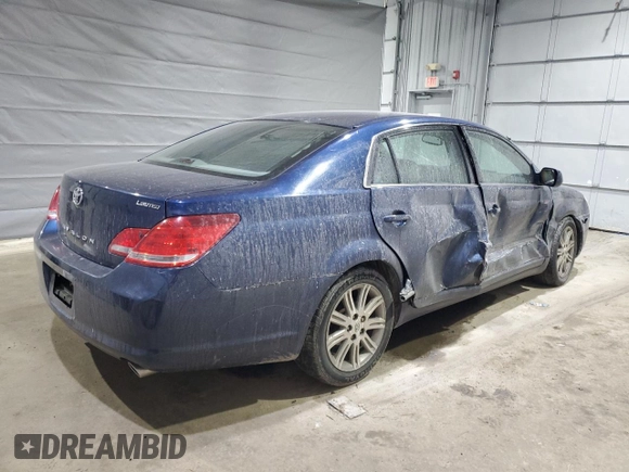 2005 Toyota Avalon XL with VIN 4T1BK36B45U021913, listed as a Copart auction lot 47362515 with 267,056 mi miles and Salvage Title. Bid and sale history available at carsss.com. Image 3.