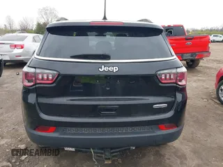 2017 Jeep Compass Latitude with VIN 3C4NJCBB0HT652764, listed as a IAAI auction lot 41963296 with 141,338 mi miles and . Bid and sale history available at DreamBid. Image 16.