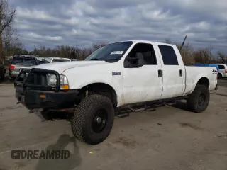 2002 Ford Super Duty F-250 XL with VIN 1FTNW21F22EA57504, listed as a Copart auction lot 44081175 with 288,559 mi miles and Salvage Title. Bid and sale history available at carsss.com. Image 1.