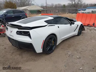 2015 Chevrolet Corvette Z51 2LT with VIN 1G1YK2D72F5122718, listed as a IAAI auction lot 41675614 with 62,381 mi miles. Bid and sale history available at carsss.com. Image 4.