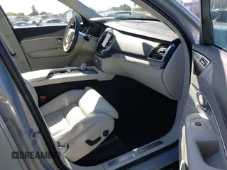 2024 Volvo XC90 Ultimate с VIN YV4H60LF1R1235240, выставлен на аукционе IAAI как лот 42260308 с пробегом 6 584 миль миль и . История ставок и продаж доступна на DreamBid. Изображение 5.