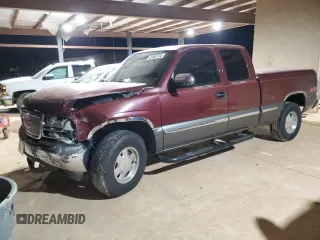 2000 GMC New Sierra 1500 SLE with VIN 1GTEK19T3YE218791, listed as a Copart auction lot 82482734 with 242,277 mi miles and Salvage Title. Bid and sale history available at carsss.com. Image 1.
