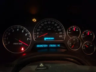 2005 GMC Envoy SLT with VIN 1GKDT13S552138600, listed as a Copart auction lot 43932675 with 156,361 mi miles and Non Repairable. Bid and sale history available at carsss.com. Image 9.
