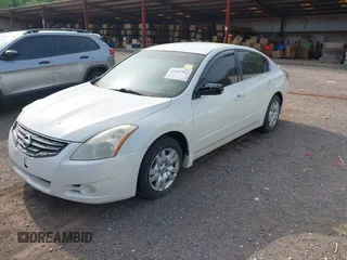 2010 Nissan Altima 2.5 S with VIN 1N4AL2AP6AN434484, listed as a IAAI auction lot 42107902 with 257,975 mi miles. Bid and sale history available at carsss.com. Image 2.