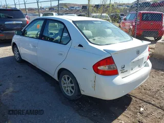 2003 Toyota Prius with VIN JT2BK18U130078557, listed as a IAAI auction lot 42099177 with 135,894 mi miles. Bid and sale history available at carsss.com. Image 3.