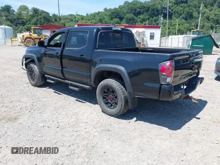 2019 Toyota Tacoma SR with VIN 5TFCZ5AN4KX208354, listed as a IAAI auction lot 42771410 with 77,509 mi miles and . Bid and sale history available at DreamBid. Image 3.