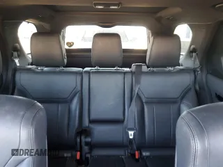 2019 Land Rover Discovery SE with VIN SALRG2RV1K2400646, listed as a Copart auction lot 53317095 with 144,395 mi miles and Clean Title. Bid and sale history available at carsss.com. Image 10.