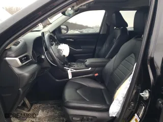 2020 Toyota Highlander XLE with VIN 5TDHZRBH1LS036538, listed as a Copart auction lot 46052625 with 117,597 mi miles and Salvage Title. Bid and sale history available at carsss.com. Image 7.