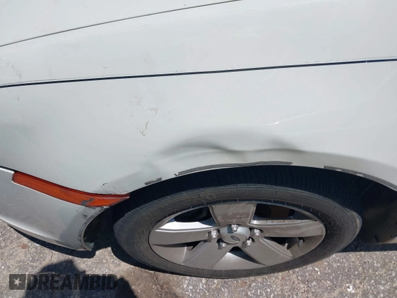 2008 Ford Fusion SE with VIN 3FAHP071X8R257746, listed as a IAAI auction lot 42114683 with 219,674 mi miles and . Bid and sale history available at DreamBid. Image 13.