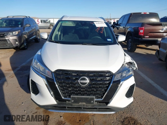 2023 Nissan Kicks SV with VIN 3N1CP5CV0PL539540, listed as a IAAI auction lot 41401656 with 13,205 mi miles. Bid and sale history available at carsss.com. Image 11.