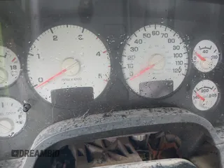 2004 Dodge 3500 ST z VIN 3D7LU38C64G114903, wystawiony jako IAAI lot #40218911 z przebiegiem Nie podano mil oraz . Historia ofert i sprzedaży dostępna na DreamBid. Obrazek 15.