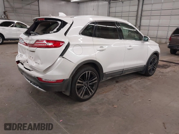 2017 Lincoln MKC Reserve with VIN 5LMTJ3DH0HUL62659, listed as a IAAI auction lot 42244614 with 62,059 mi miles and . Bid and sale history available at DreamBid. Image 4.