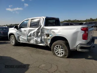2021 Chevrolet Silverado 1500 LT with VIN 3GCUYDET4MG400195, listed as a Copart auction lot 77699684 with 111,613 mi miles and Salvage Title. Bid and sale history available at carsss.com. Image 2.