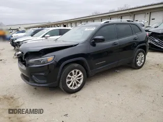 2020 Jeep Cherokee Latitude z VIN 1C4PJMCB7LD546758, wystawiony jako Copart lot #47546315 z przebiegiem 104 802 mil mil oraz Szkoda całkowita • Salvage title. Historia ofert i sprzedaży dostępna na DreamBid. Obrazek 1.