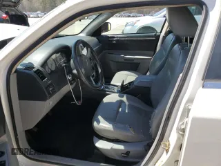 2006 Chrysler 300 Touring with VIN 2C3KA53G66H496216, listed as a Copart auction lot 49983155 with 152,302 mi miles and Salvage Title. Bid and sale history available at carsss.com. Image 7.