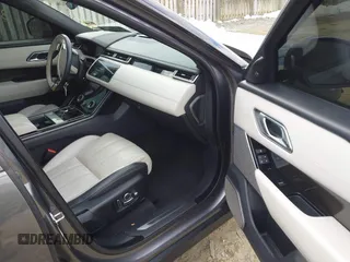 2018 Land Rover Range Rover Velar R-Dynamic HSE with VIN SALYM2RV5JA703390, listed as a IAAI auction lot 41220608 with 67,731 mi miles and . Bid and sale history available at DreamBid. Image 5.