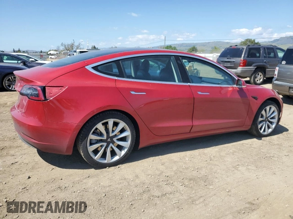 2018 Tesla Model 3 Long Range Battery z VIN 5YJ3E1EA4JF061733, wystawiony jako Copart lot #54885335 z przebiegiem 84 700 mil mil oraz Szkoda całkowita • Salvage title. Historia ofert i sprzedaży dostępna na DreamBid. Obrazek 3.