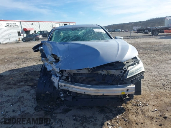 2015 Acura TLX V6 Tech with VIN 19UUB3F5XFA007901, listed as a IAAI auction lot 41477974 with 1 mi miles. Bid and sale history available at carsss.com. Image 12.