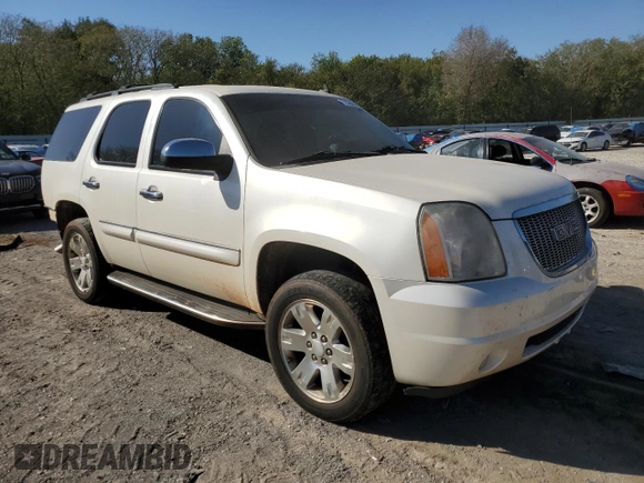 2008 GMC Yukon Commercial with VIN 1GKFK13068R207803, listed as a Copart auction lot 72592904 with 177,150 mi miles and Salvage Title. Bid and sale history available at carsss.com. Image 4.